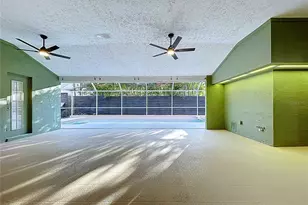 17307 Lockwood Ridge Dr, Tampa, FL 33647 - Photo 80