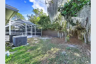 17307 Lockwood Ridge Drive, Tampa, FL 33647 - Photo 8