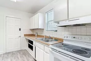 1008 E 24th Ave, Tampa, FL 33605 - Photo 12