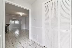 2311 Fern Cir, Tampa, FL 33604 - Photo 6