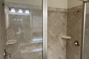 7711 S West Shore Blvd, Tampa, FL 33616 - Photo 14