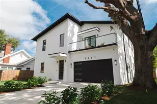 3531 81st St N, Saint Petersburg, FL 33710 - Photo 2