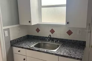 2323 W North B St, Tampa, FL 33609 - Photo 8