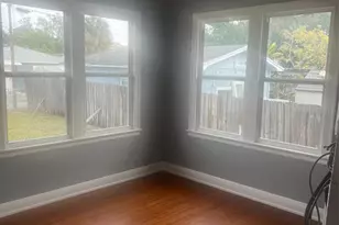 2323 W North B St, Tampa, FL 33609 - Photo 6