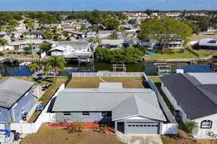 10709 Donbrese Ave, Tampa, FL 33615 - Photo 52