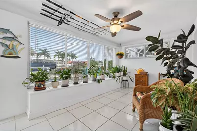 1963 Tanglewood Drive NE, Saint Petersburg, FL 33702 - Photo 22