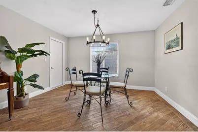 1963 Tanglewood Drive NE, Saint Petersburg, FL 33702 - Photo 10
