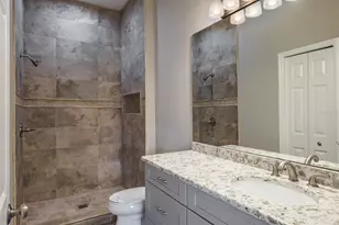 3298 Covered Bridge Dr W, Dunedin, FL 34698 - Photo 32