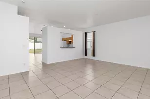 7947 Terrace Ridge Dr, Temple Terrace, FL 33637 - Photo 2