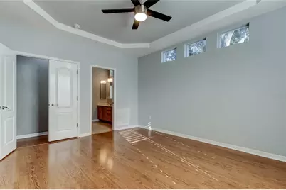 9002 Spring Garden Way, Tampa, FL 33626 - Photo 32