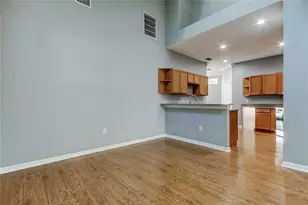 9002 Spring Garden Way, Tampa, FL 33626 - Photo 14