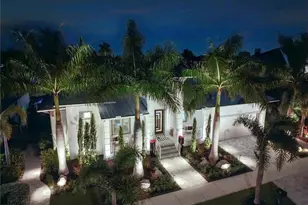 703 Pinckney Dr, Apollo Beach, FL 33572 - Photo 4