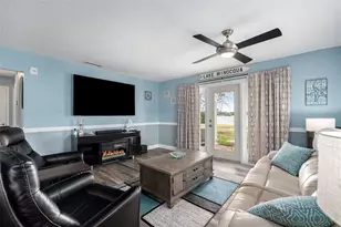 5134 Salmon Dr SE, Saint Petersburg, FL 33705 - Photo 4