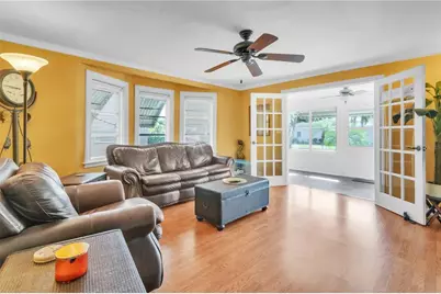 1425 34th Avenue N, Saint Petersburg, FL 33704 - Photo 8