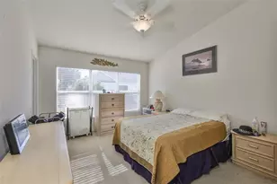 10141 Post Harvest Dr, Riverview, FL 33578 - Photo 16