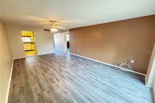 107 Caldwell Dr, Brandon, FL 33510 - Photo 10