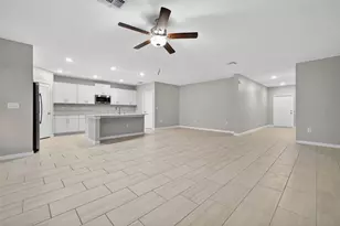 12651 Maple Bonsai Dr, Riverview, FL 33579 - Photo 2