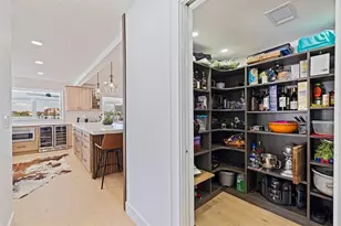 7827 9th Ave S, Saint Petersburg, FL 33707 - Photo 20