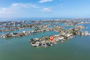 7827 9th Ave S, Saint Petersburg, FL 33707 - Photo 1