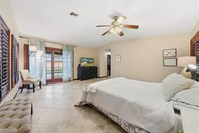 1868 Juarez Way S, Saint Petersburg, FL 33712 - Photo 38