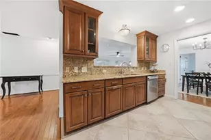 1868 Juarez Way S, Saint Petersburg, FL 33712 - Photo 18