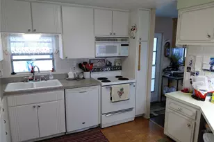 2135 Waterview Dr, Holiday, FL 34691 - Photo 12