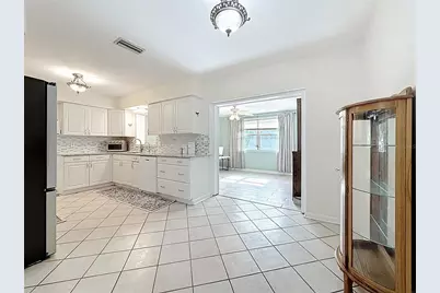 7210 Danbury Way, Clearwater, FL 33764 - Photo 6