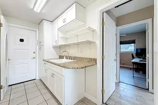 7210 Danbury Way, Clearwater, FL 33764 - Photo 48