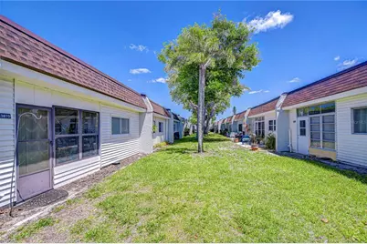13870 Oakwood Lane, Seminole, FL 33776 - Photo 28