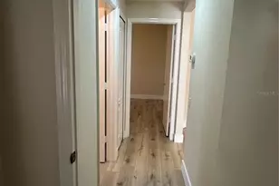 943 Summer Breeze Dr, Brandon, FL 33511 - Photo 20