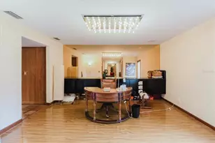 4404 Old Orchard Dr, Tampa, FL 33618 - Photo 10