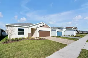 5745 Wallis Ln, Saint Cloud, FL 34771 - Photo 2