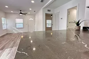 2100 Auburn St S, Saint Petersburg, FL 33712 - Photo 14