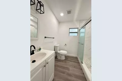 2100 Auburn Street S, Saint Petersburg, FL 33712 - Photo 30