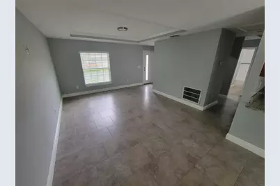 1607 E Linebaugh Ave, Tampa, FL 33612 - Photo 8