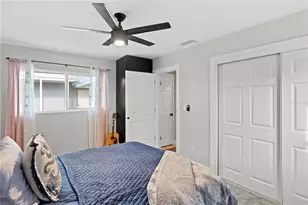 6660 17th St N, Saint Petersburg, FL 33702 - Photo 20