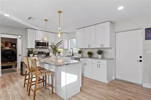 6660 17th St N, Saint Petersburg, FL 33702 - Photo 10