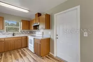 3100 W Reynolds St, Plant City, FL 33563 - Photo 10