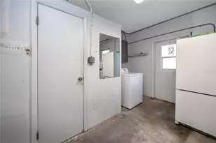 8920 109th Ln, Seminole, FL 33772 - Photo 28