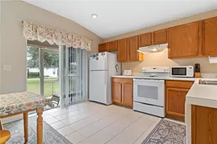 31052 Masena Dr, Wesley Chapel, FL 33545 - Photo 12
