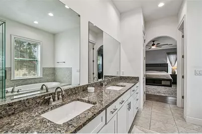 2808 W Pearl Avenue, Tampa, FL 33611 - Photo 38