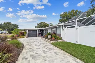 3235 57th St N, Saint Petersburg, FL 33710 - Photo 4