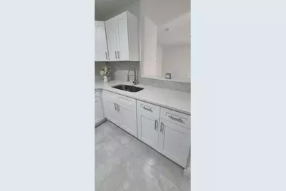 7128 Oakwood Dr #2, New Port Richey, FL 34652 - Photo 2