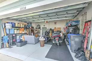 13534 Circa Crossing Dr, Lithia, FL 33547 - Photo 8