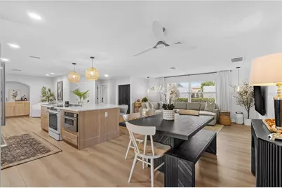 2000 Kansas Avenue NE, Saint Petersburg, FL 33703 - Photo 4