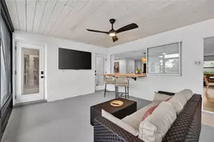 2000 Kansas Ave NE, Saint Petersburg, FL 33703 - Photo 34
