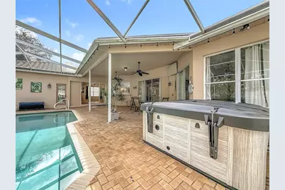 2387 Hillcreek Circle E, Clearwater, FL 33759 - Photo 46