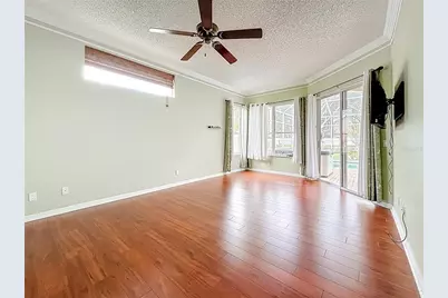 2387 Hillcreek Circle E, Clearwater, FL 33759 - Photo 16