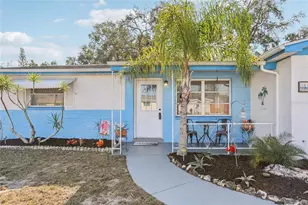 3518 Oxford Dr, Holiday, FL 34691 - Photo 4