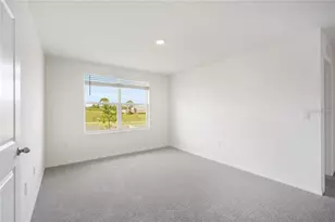7575 Sail Clover Ln, Zephyrhills, FL 33540 - Photo 16